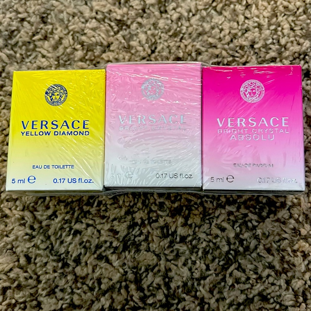 Versace Miniature Variety Trio Collection Perfume set 3 5ml NIB